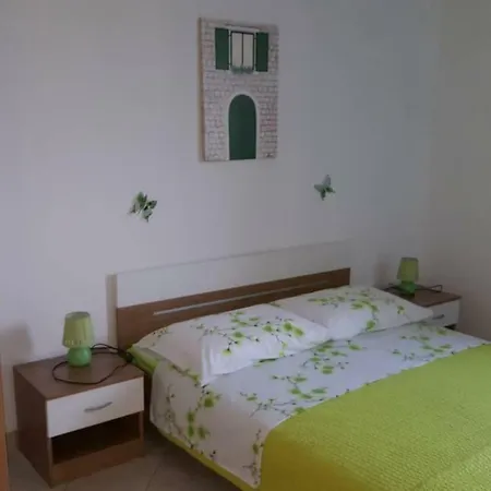 Prapatna Apartment