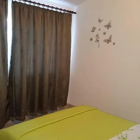 Prapatna Apartment