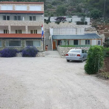 Apartment Prapatna