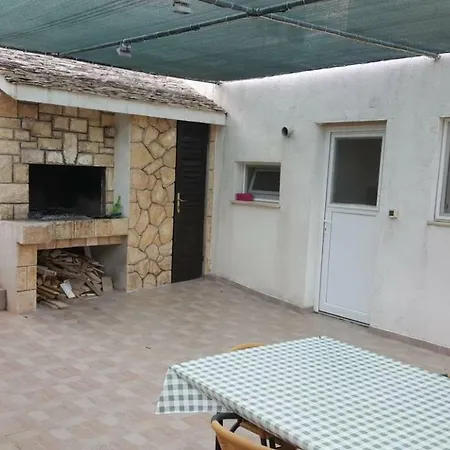 Prapatna Jelsa (Hvar)
